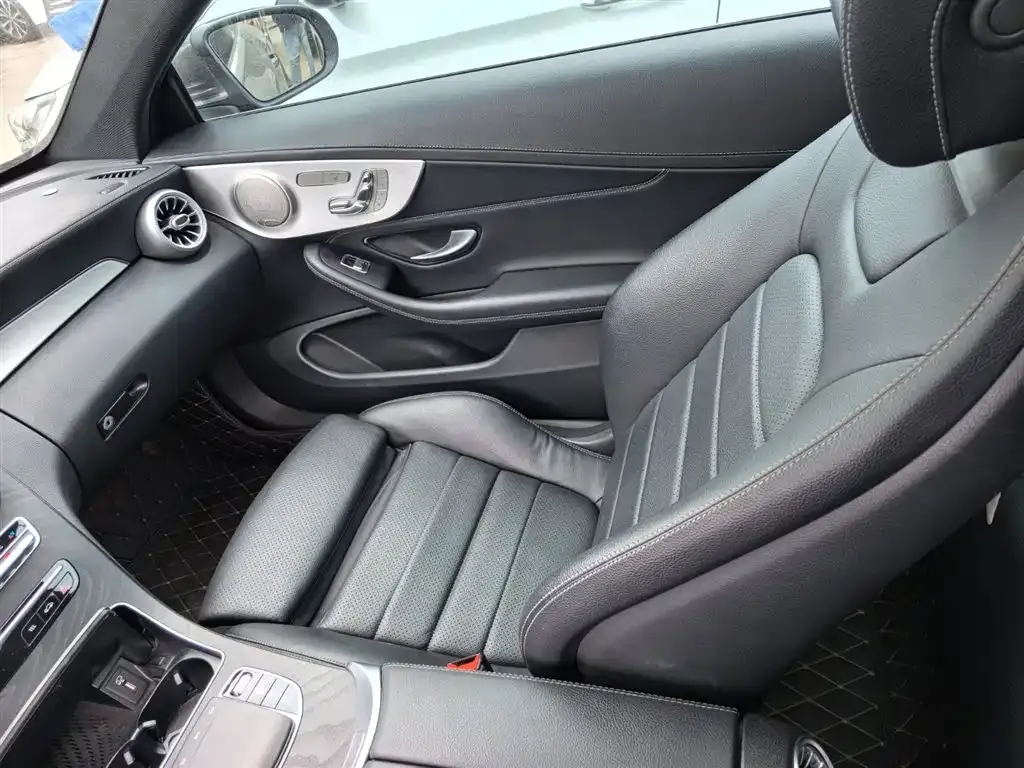 Mercedes-Benz C-Class (Import) — фото 6