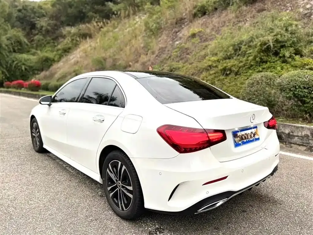 Mercedes-Benz A-Class — фото 8