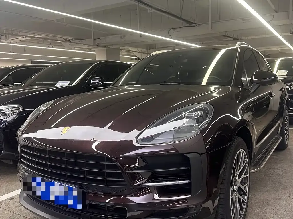 Porsche Macan — фото 1