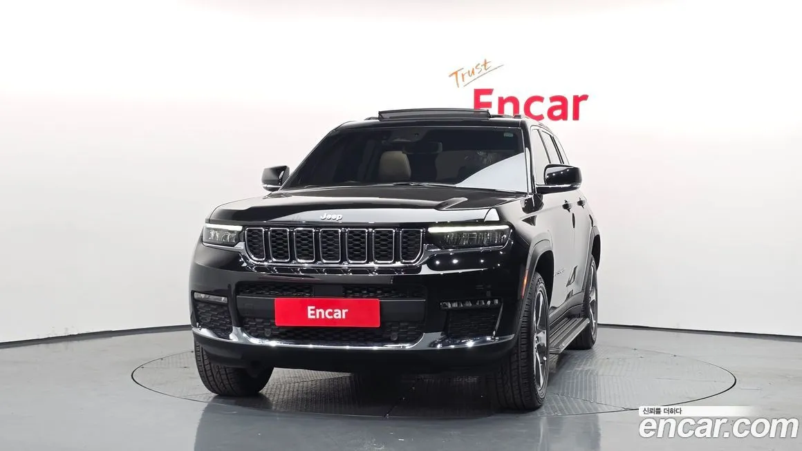 Jeep Cherokee — фото 6