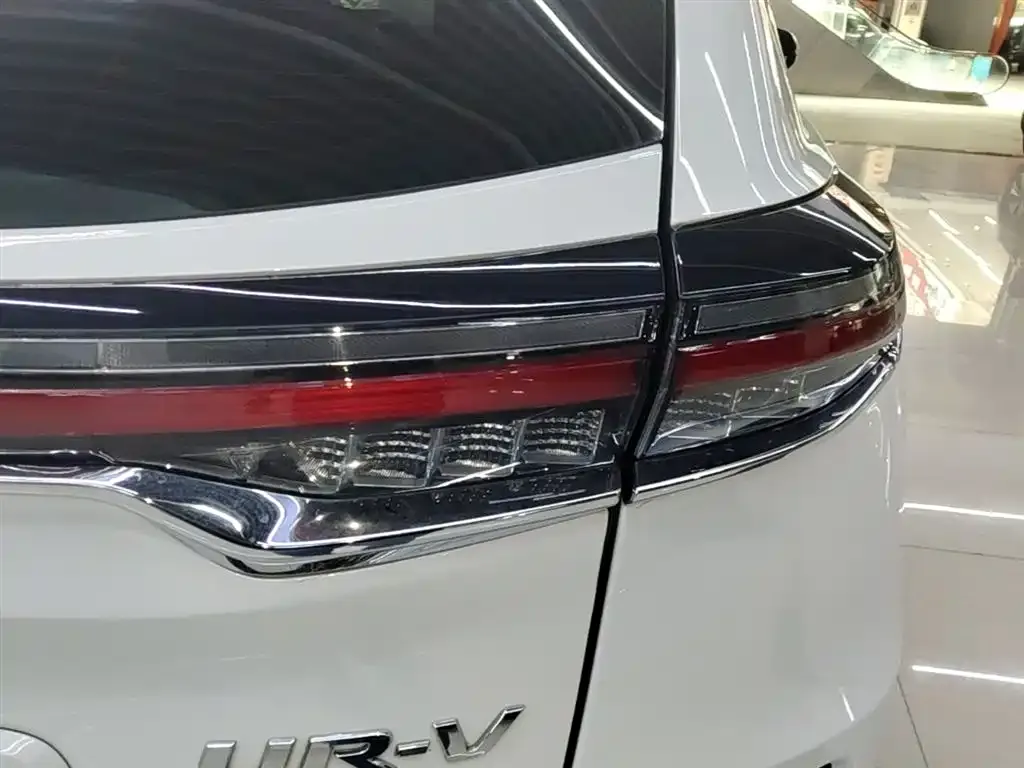 Honda UR-V — фото 6