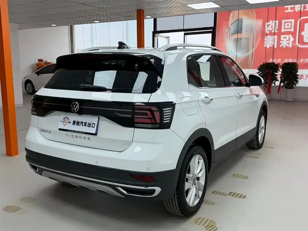 Volkswagen T-Cross — фото 6