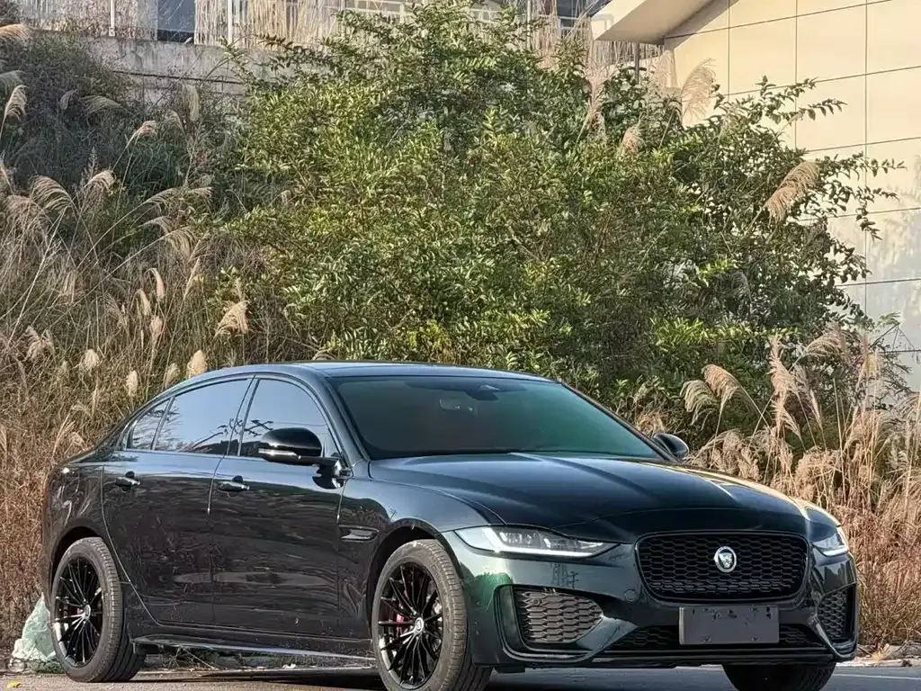 Jaguar XFL — фото 9