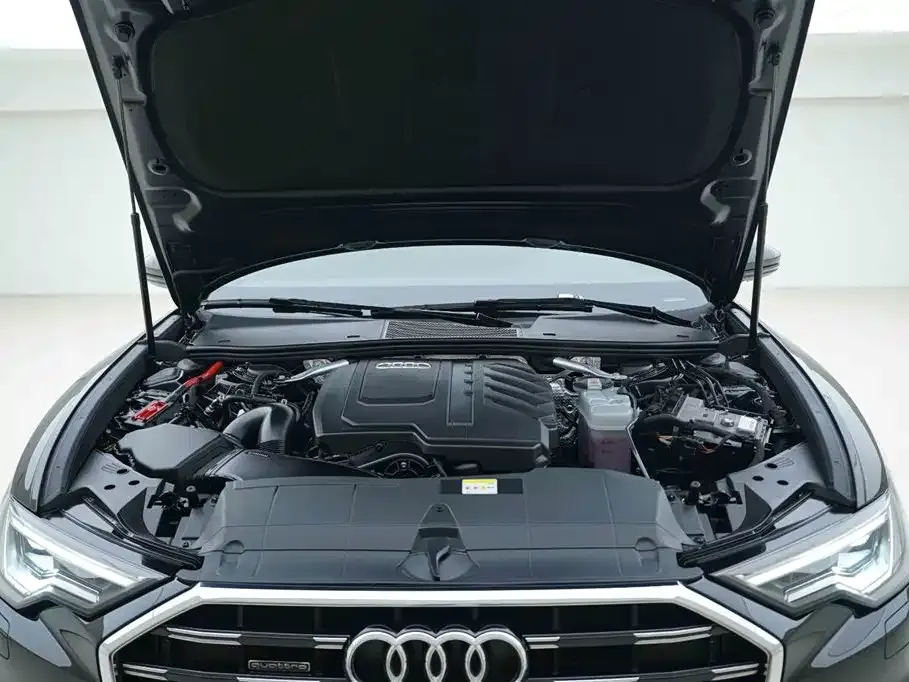 Audi A6L — фото 6