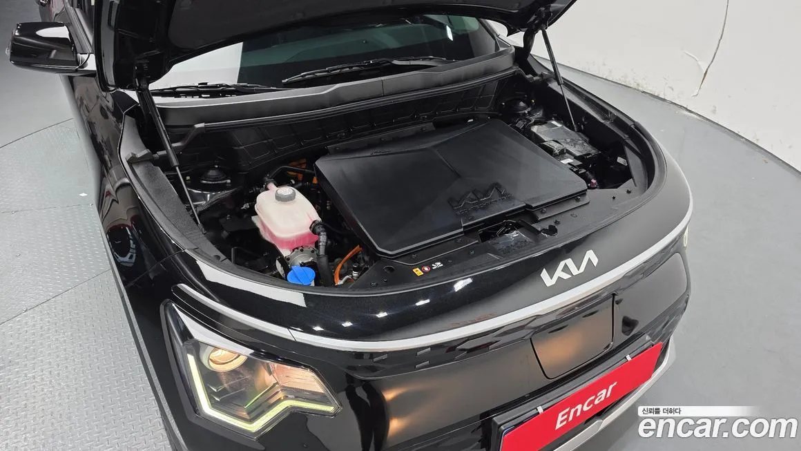 Kia Niro — фото 10