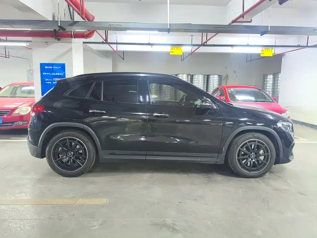 Mercedes-Benz GLA AMG — фото 6