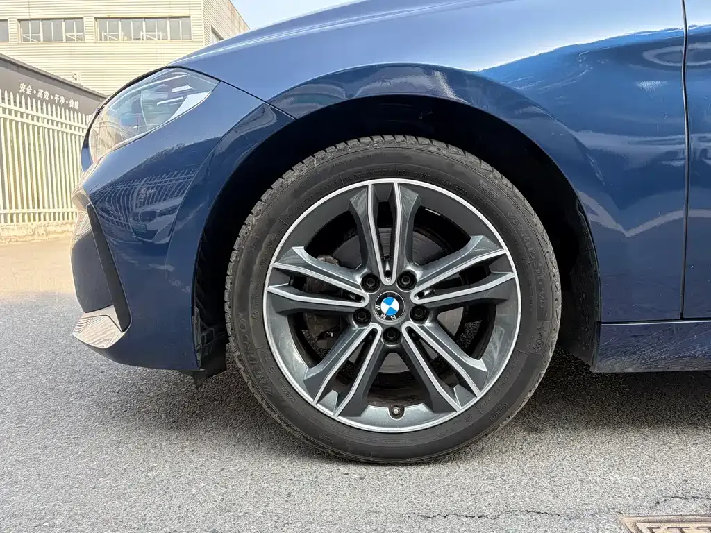 BMW 1 Series — фото 10