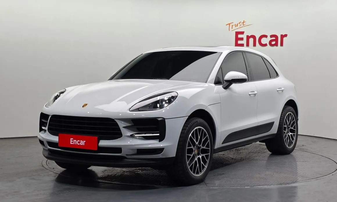 Porsche Macan — фото 1