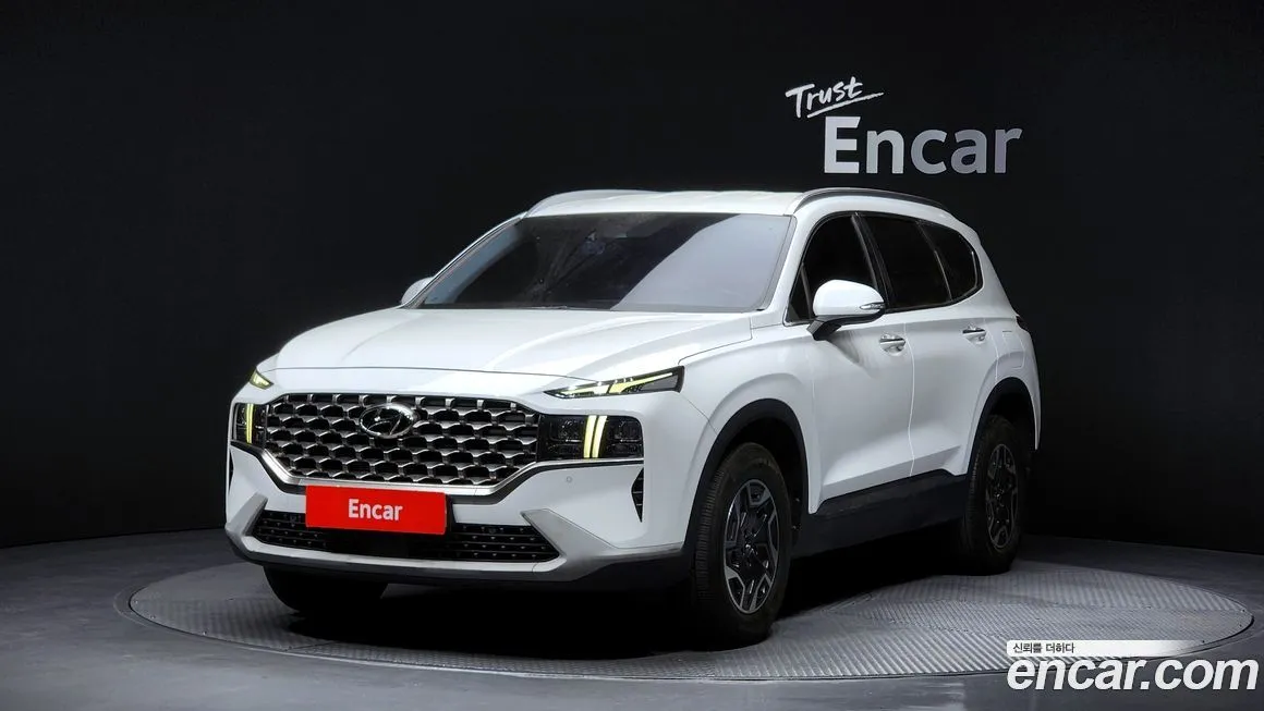 Hyundai Santafe — фото 1