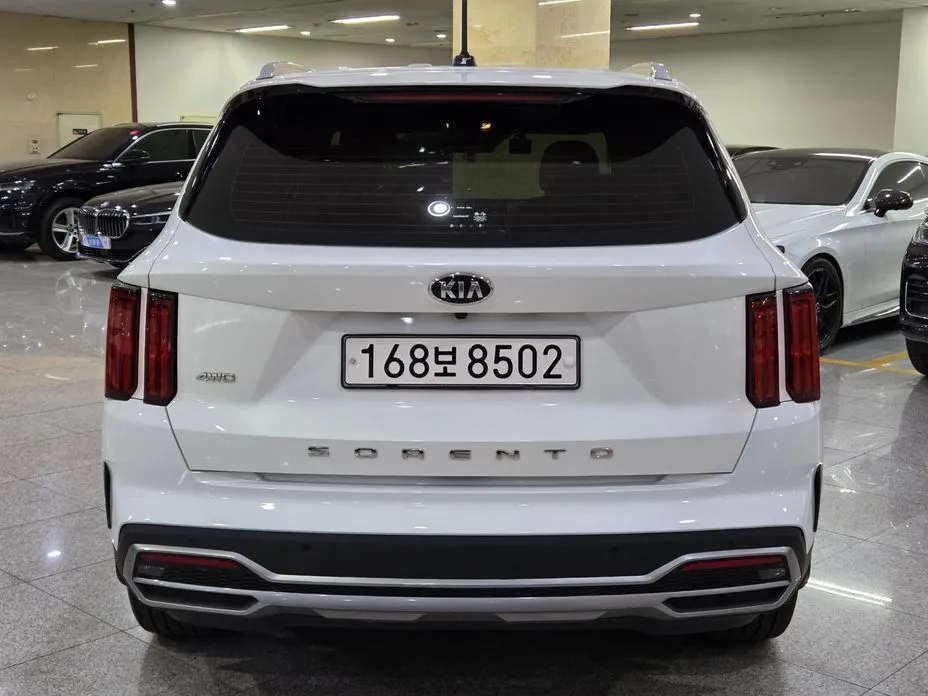 Kia Sorento — фото 3