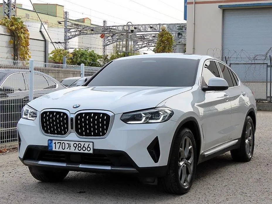 BMW X4 — фото 5