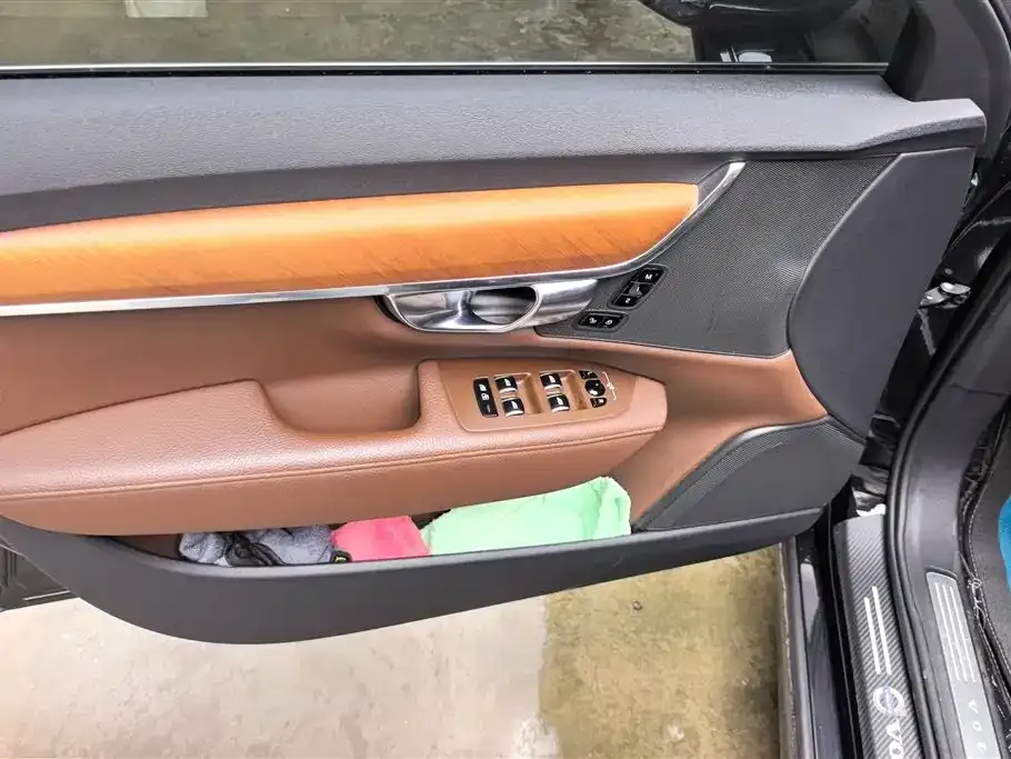 Volvo S90 — фото 10