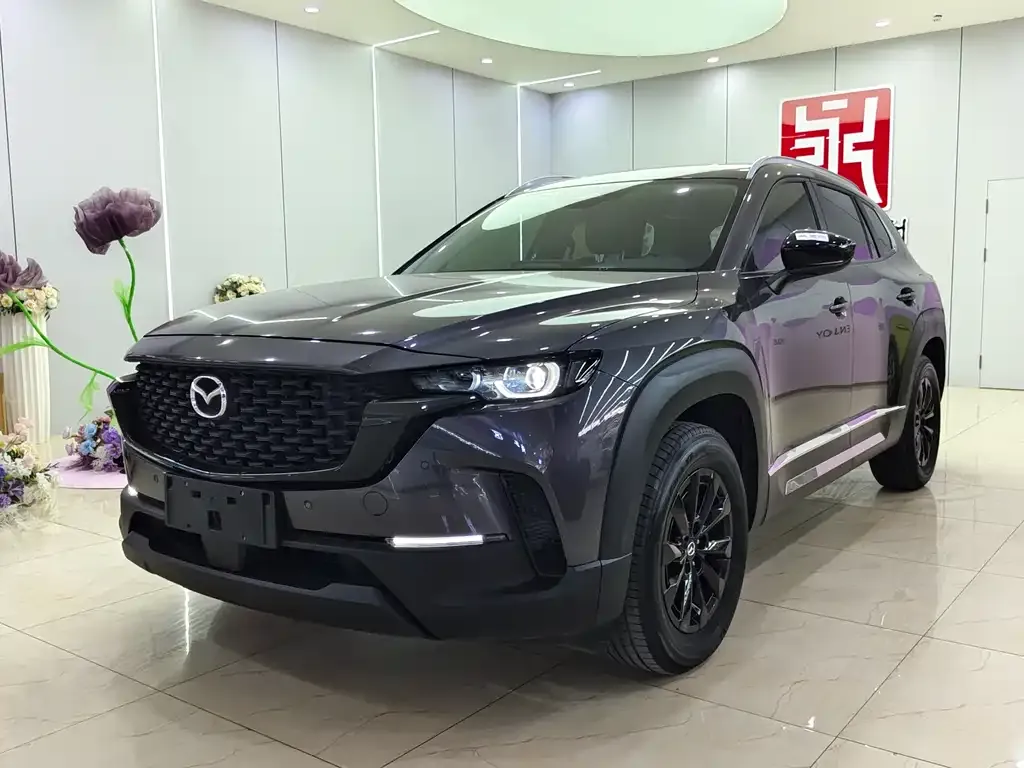 Mazda CX-50 — фото 1