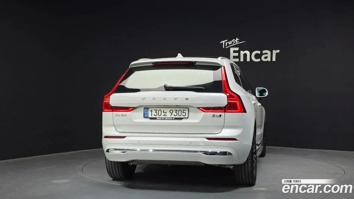 Volvo XC60 — фото 3