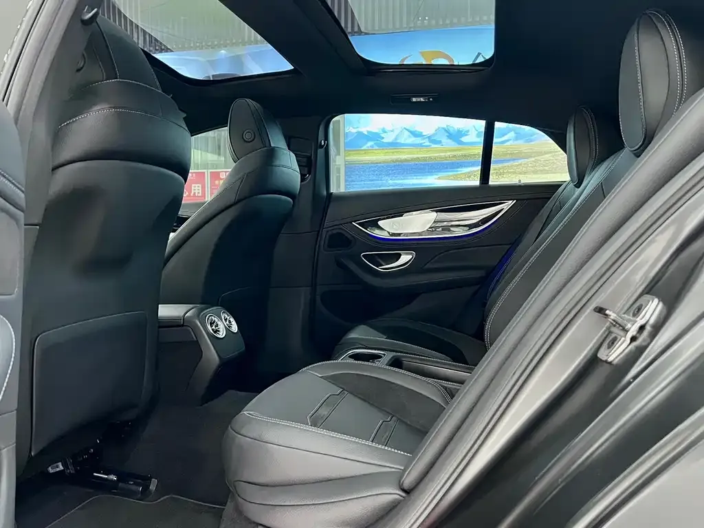 Mercedes-Benz AMG GT — фото 3