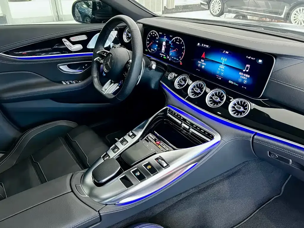 Mercedes-Benz AMG GT — фото 8