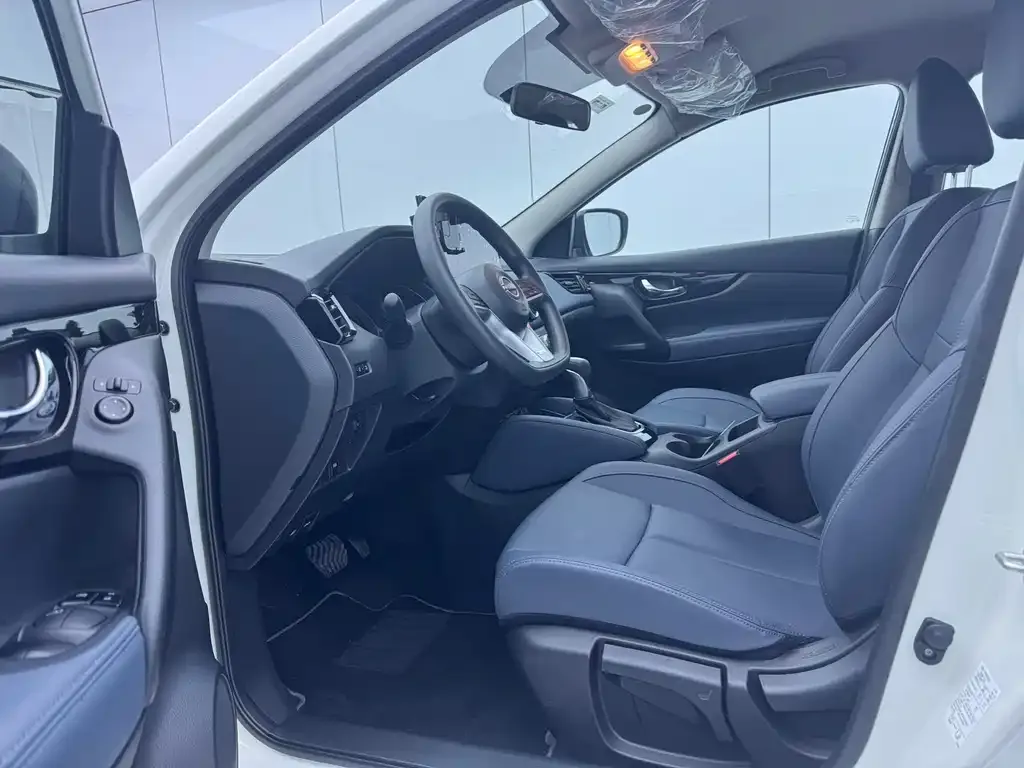 Nissan Qashqai — фото 8