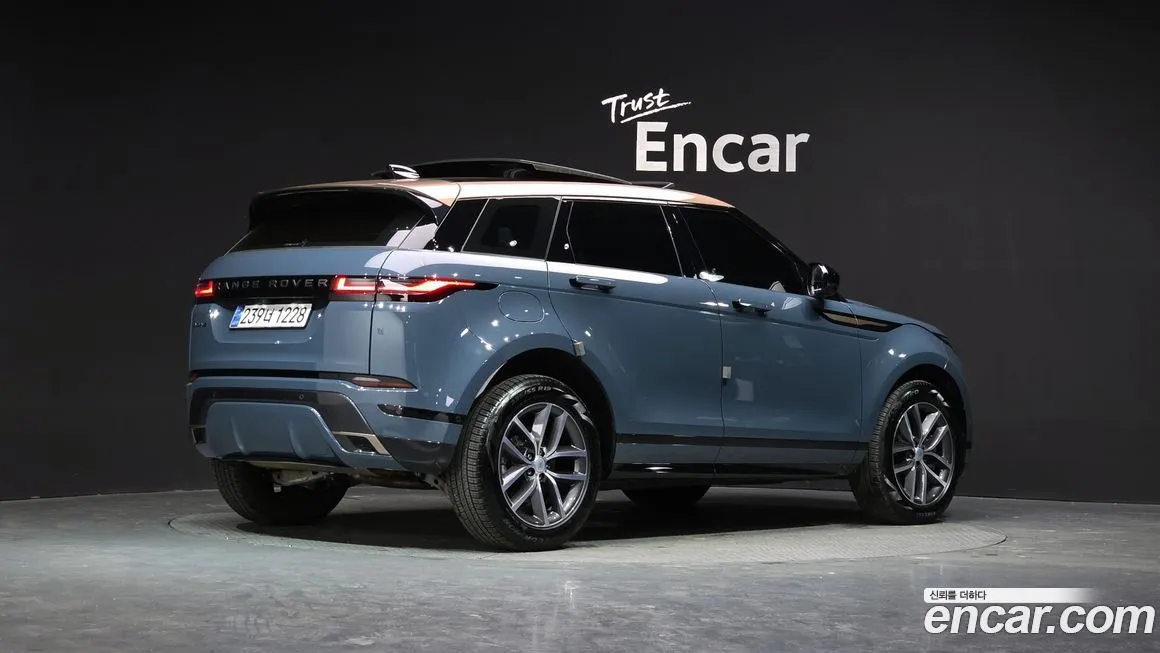 Land Rover Range Rover Evoque — фото 4