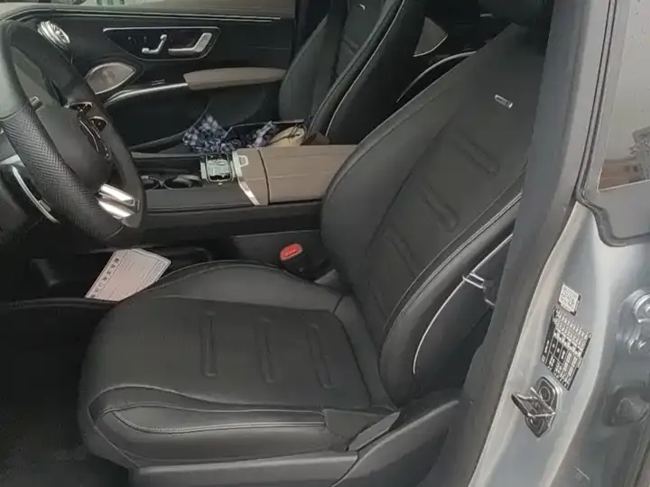 Mercedes-Benz EQS AMG — фото 3