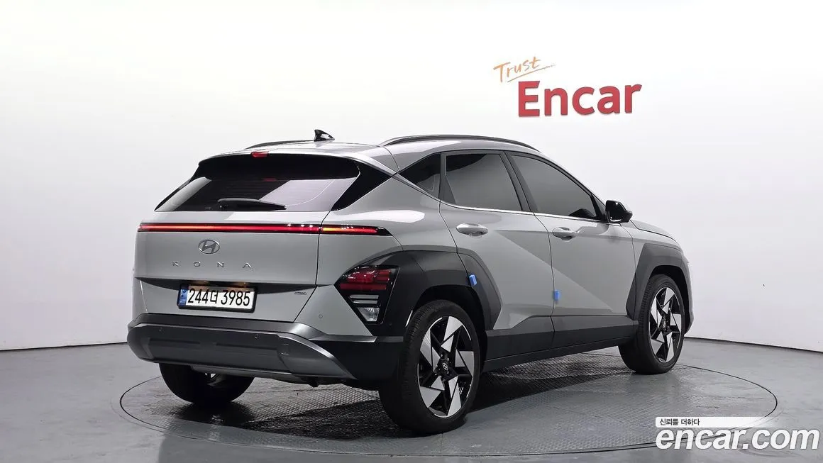 Hyundai Kona — фото 2