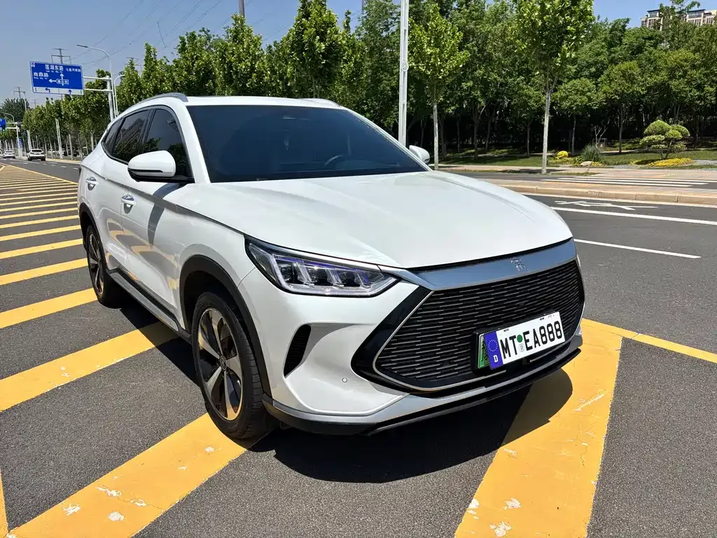 BYD PLUS New Energy — фото 9