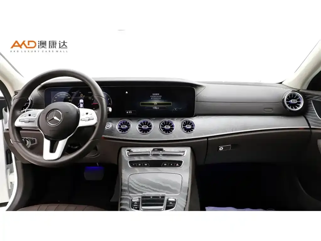 Mercedes-Benz CLS — фото 8
