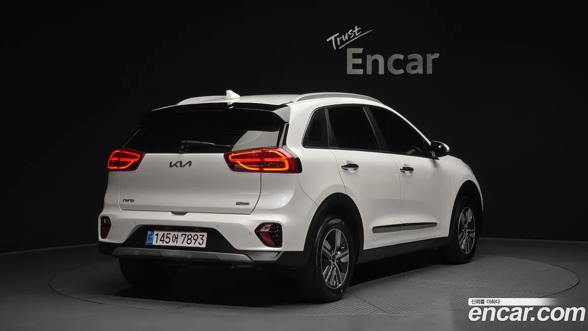 Kia Niro — фото 2