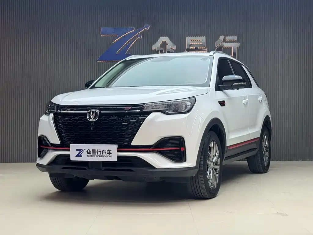 Changan CS55PLUS — фото 1