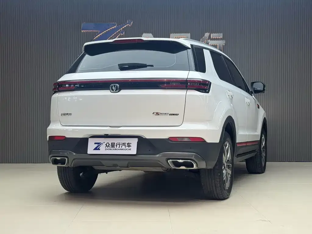 Changan CS55PLUS — фото 3