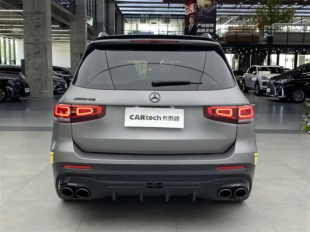 Mercedes-Benz GLB AMG — фото 10