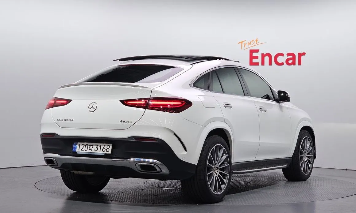 Mercedes-Benz GLE-Class — фото 8