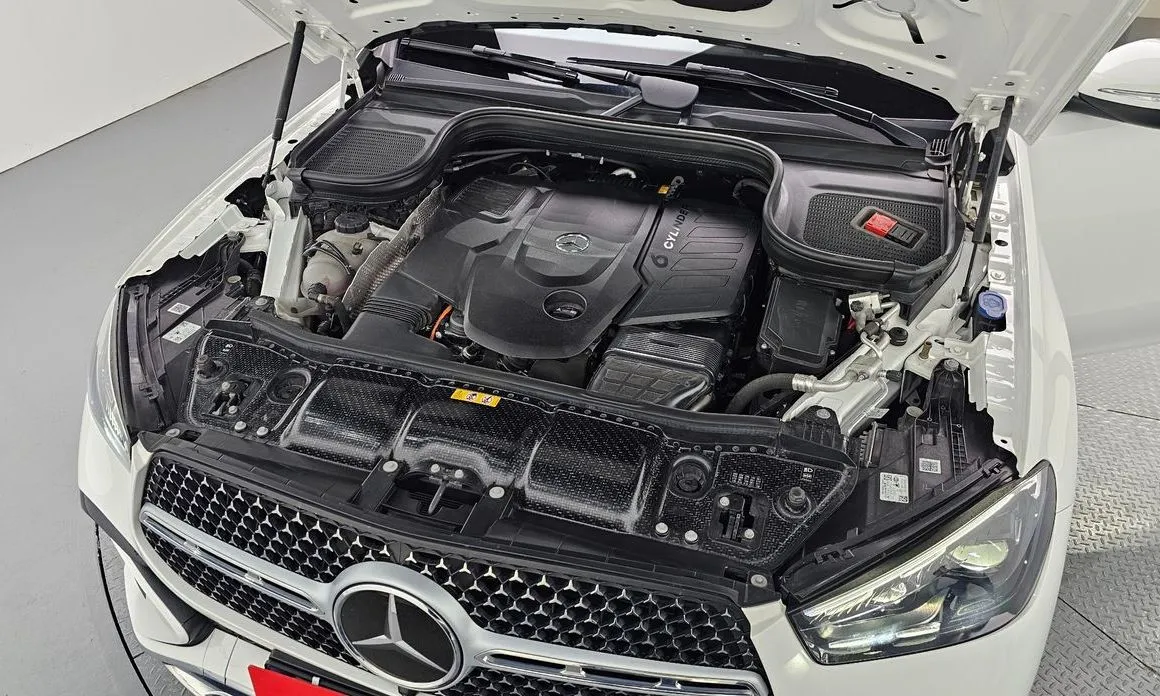 Mercedes-Benz GLE-Class — фото 6