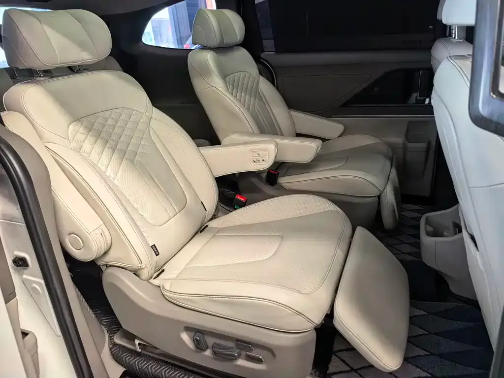 Hyundai Custo — фото 4