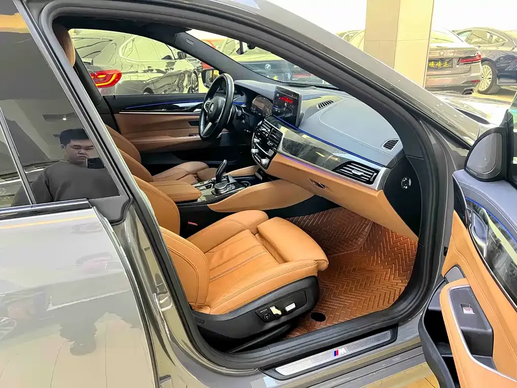 BMW 6 Series GT — фото 2