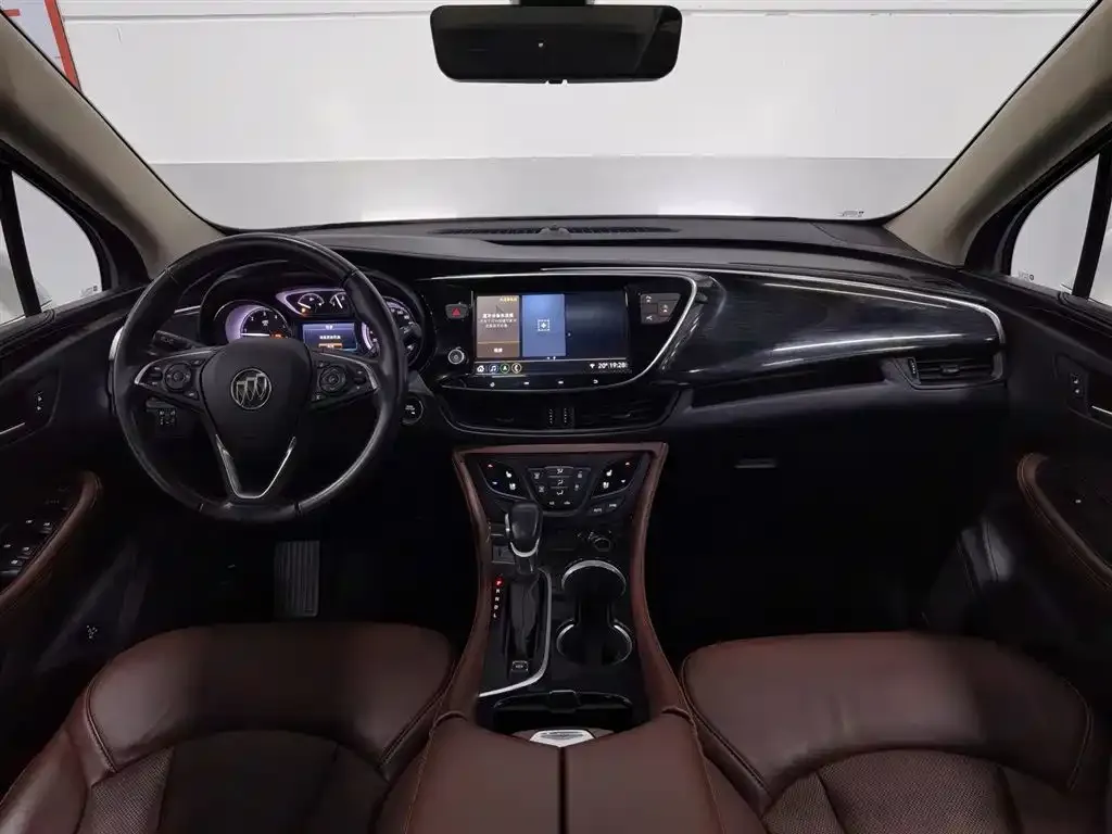 Buick Envision Plus — фото 5