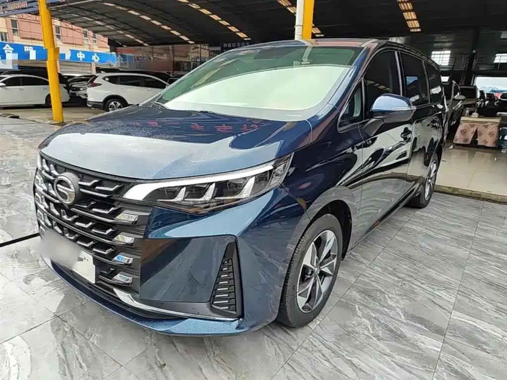 GAC Motor Trumpchi M6 — фото 1
