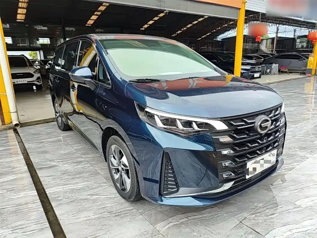 GAC Motor Trumpchi M6 — фото 10
