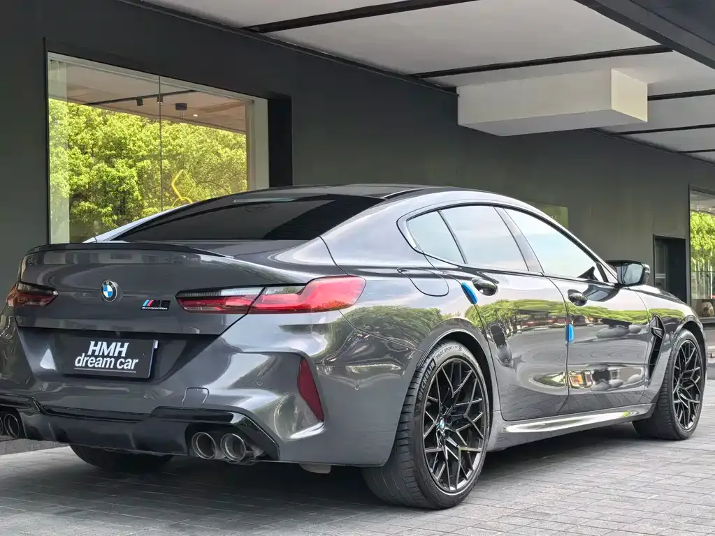 BMW M8 — фото 6