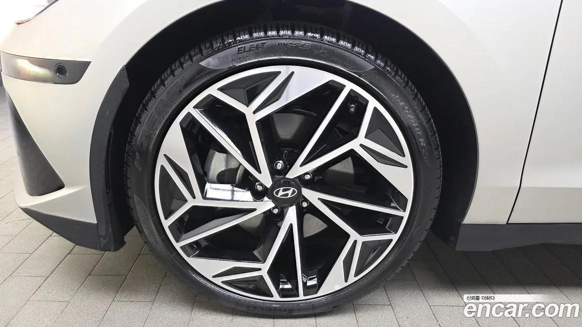 Hyundai Ioniq6 — фото 8
