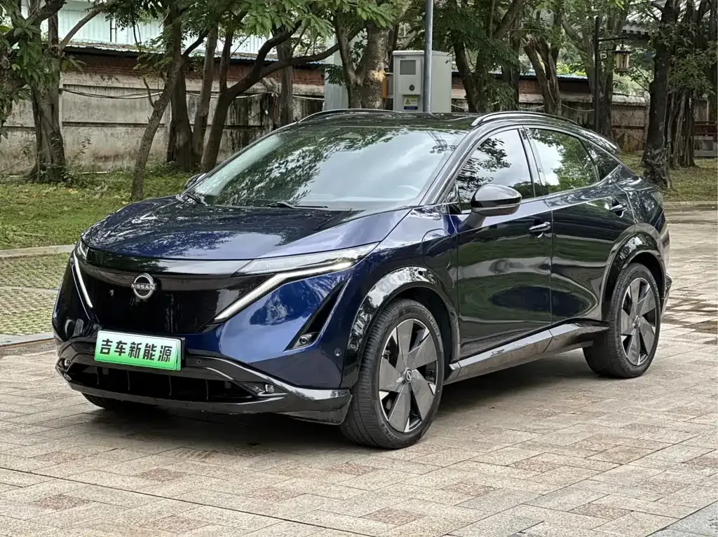 Nissan Ariya — фото 1