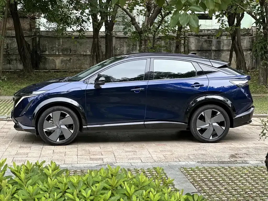 Nissan Ariya — фото 2
