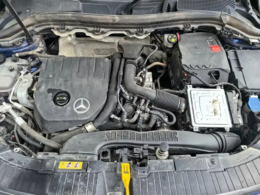 Mercedes-Benz GLA — фото 4