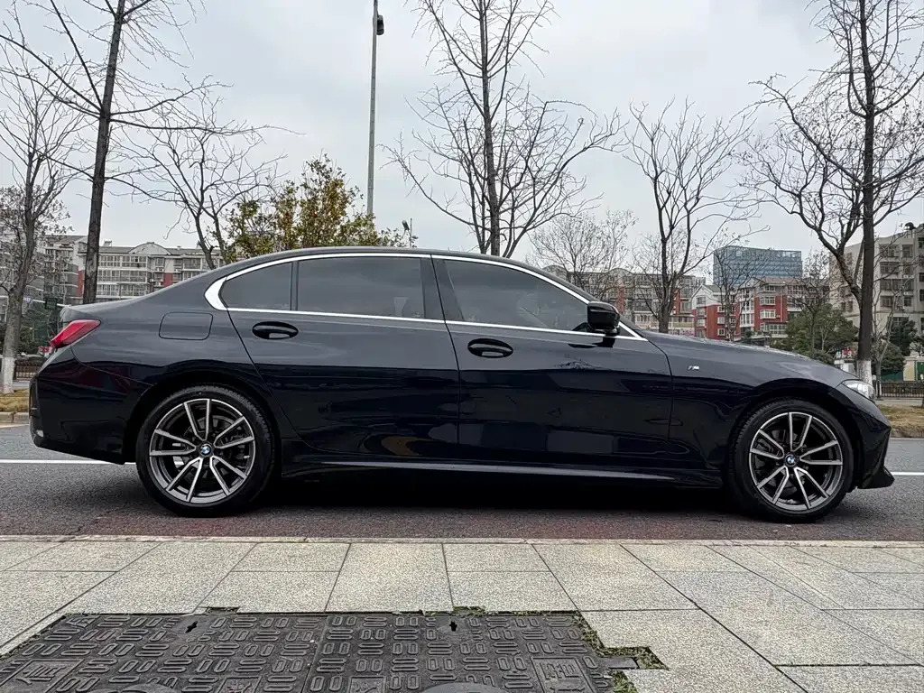 BMW 3 Series — фото 10