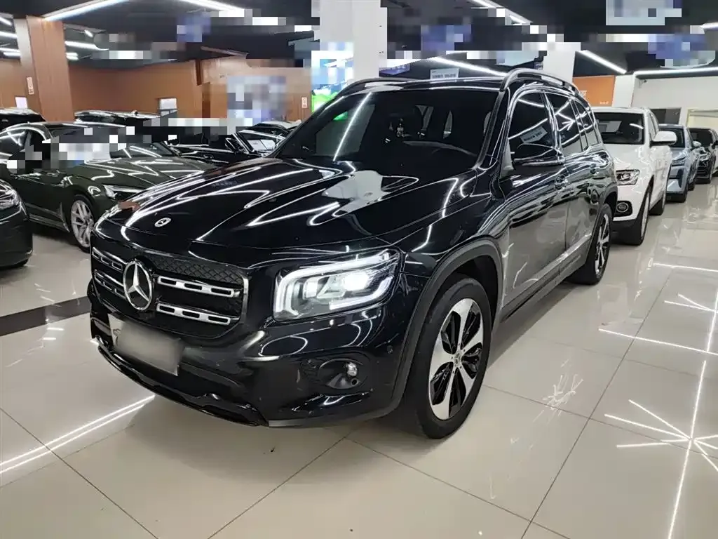 Mercedes-Benz GLB — фото 3