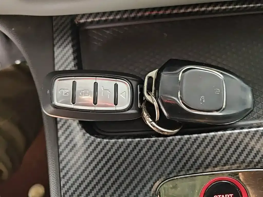 GAC Motor Shadow Leopard — фото 5