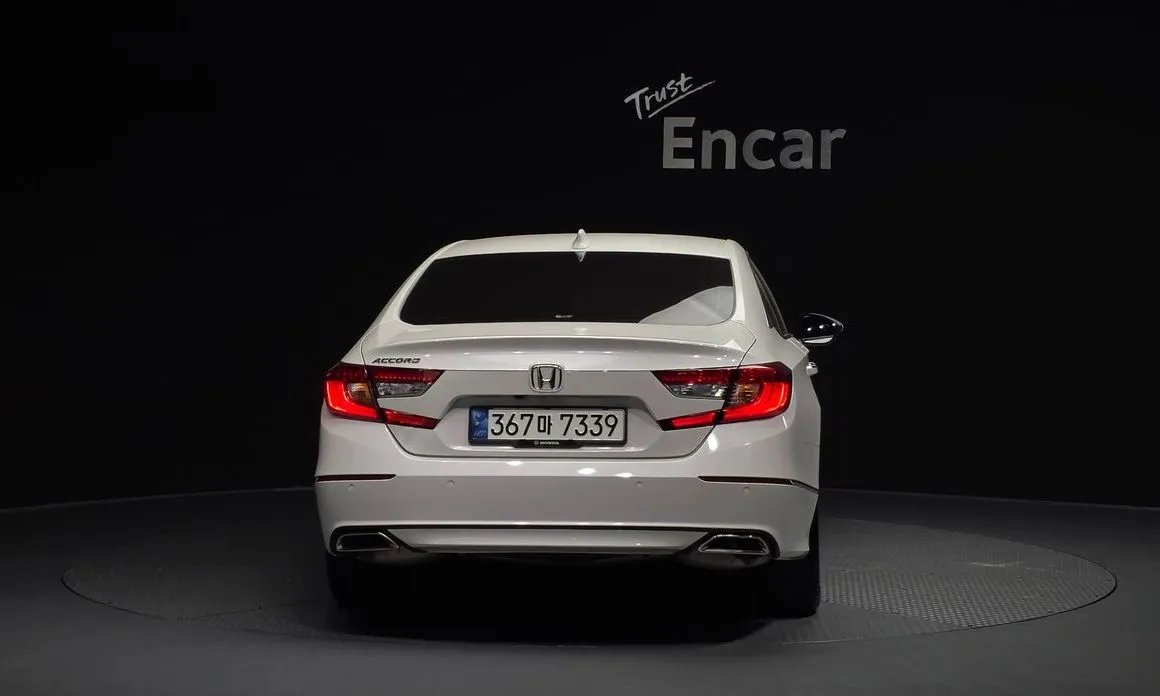 Honda Accord — фото 2