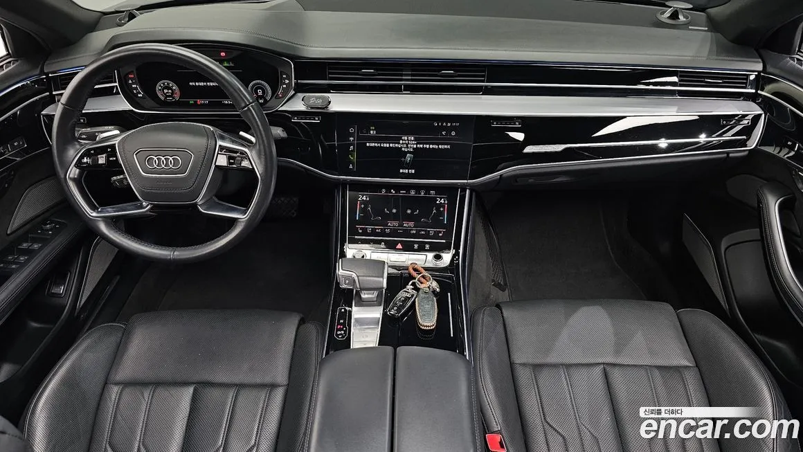 Audi A8 — фото 7