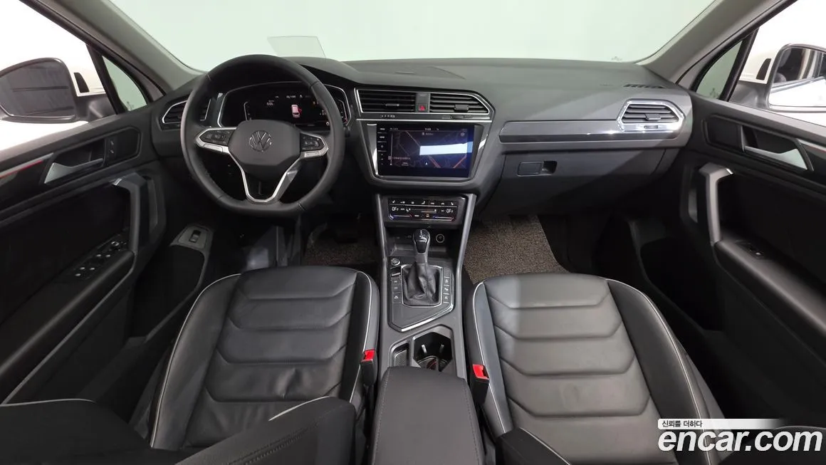 Volkswagen Tiguan — фото 5
