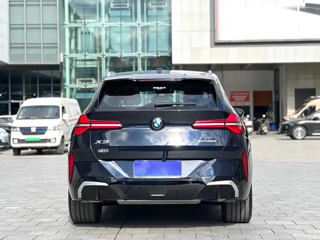 BMW X3 — фото 4