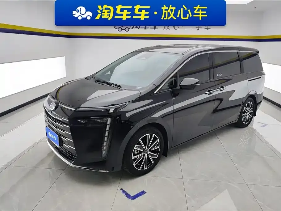 GAC Motor Trumpchi E8 — фото 1